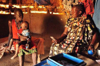 An IRC iCCM CHW providing home-based treatment in South Sudan
