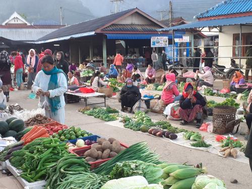 Outdoor local market in Laos