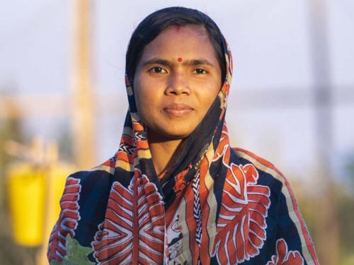 Front cover of technical briefing paper titled, 'Nutrition of women and adolescent girls in humanitarian contexts Current state of play,' with a picture of young women.